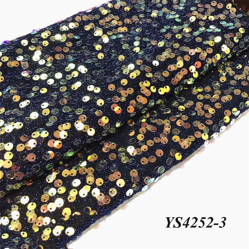 personnalisée en pièces chatoyantes noires pures conçues pour le tissu de robe magnifique de femmes de boule de soirée