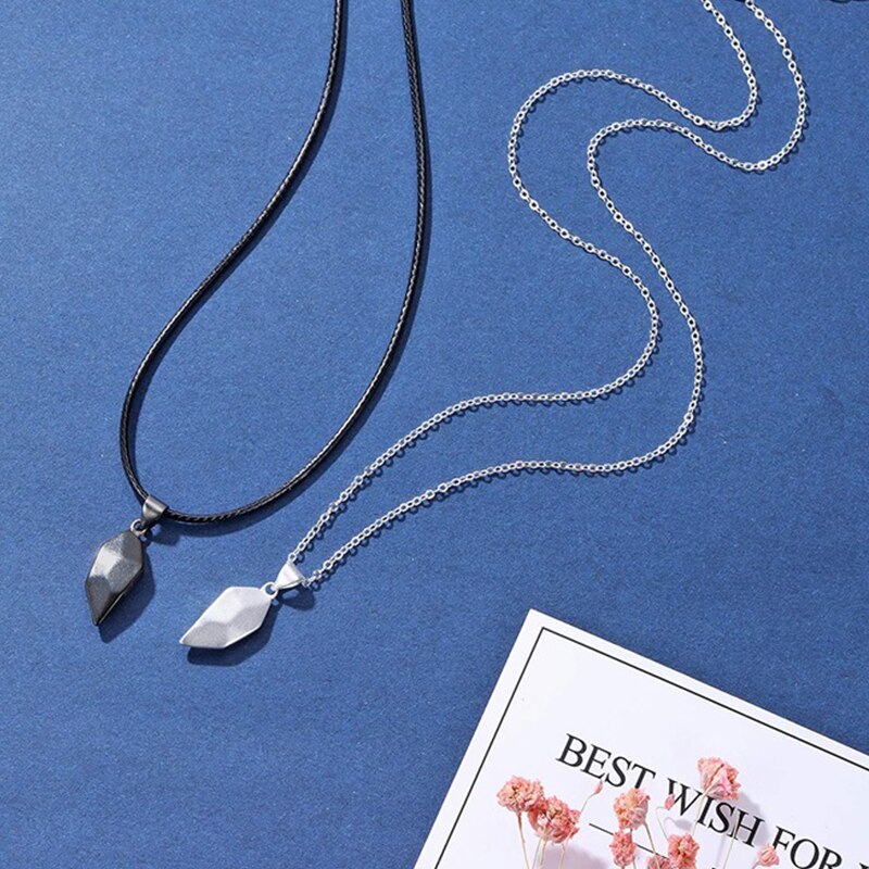 2Pcs Heart Magnetic Couple Necklace for Women Heart Faceted Magnet Pendant Necklace Distance Wishing Stone Valentine&#39;s Day