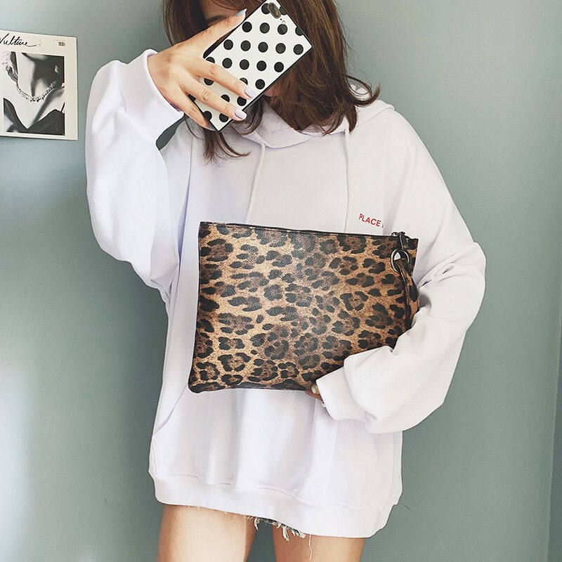 Luksus trendy håndtasker leopard print damer clutch flerfarvet retro flad taske stor kapacitet clutch