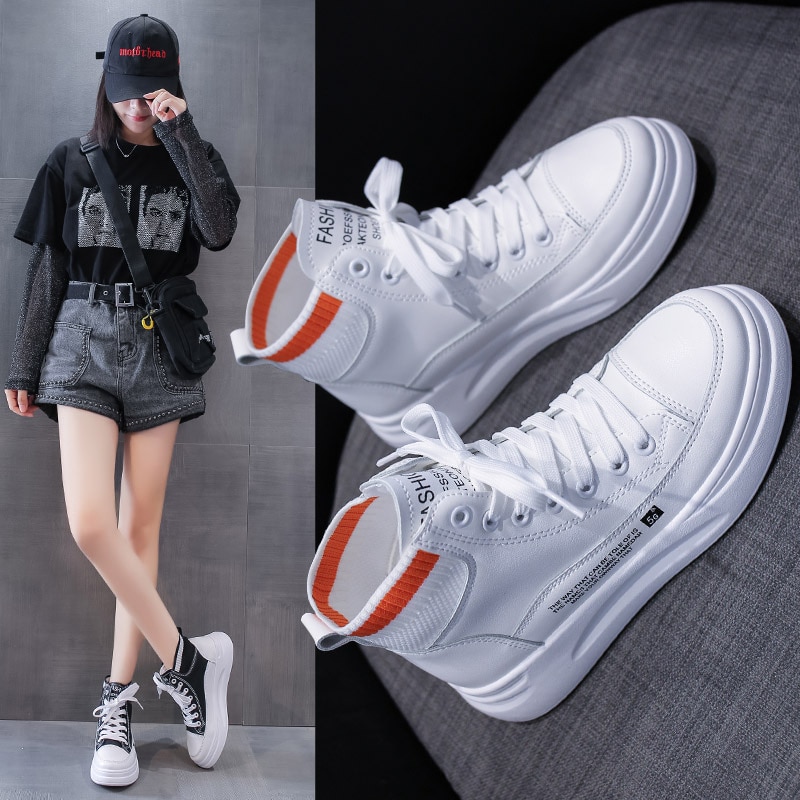 Frauen Turnschuhe Leder Plattform Schuhe Frühling Koreanische Weiße Turnschuhe Damen Spitze hoch hoch oben Turnschuhe Vulkanisierte Schuhe Frauen