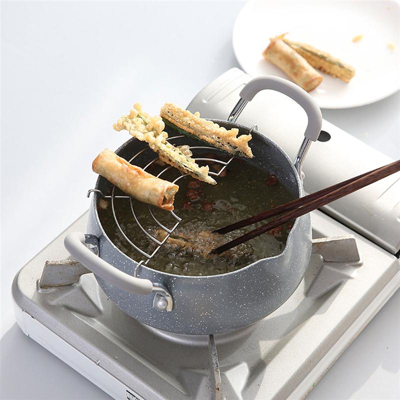 1pc Household Frying Pot Mini Frying Pan Universal Fryer Tempura with Oil Strainer Rack and Lid for Induction Cooker Gas Stove