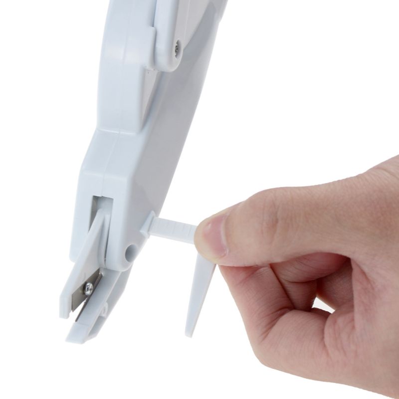 Handheld Electric Automatic Scissors Shears Safety Battery Operated Scissors