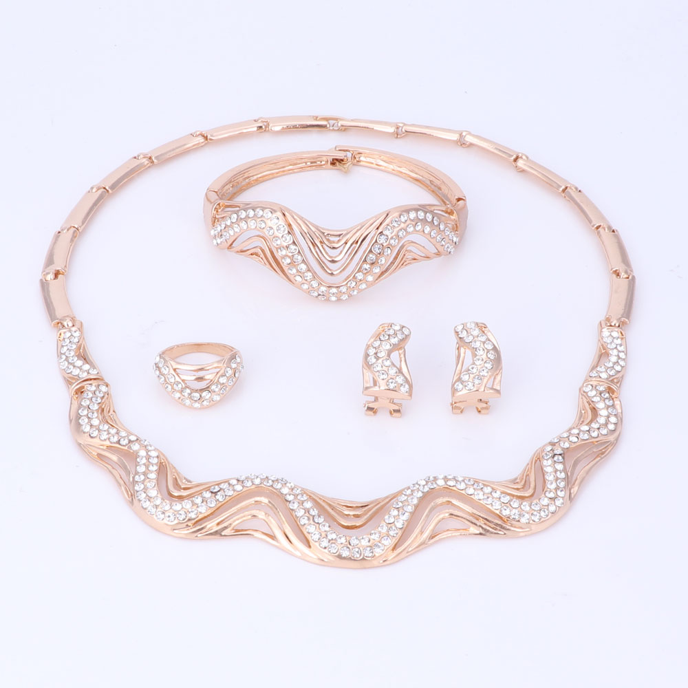 Neue Vintage Halskette Farbe Gold Schmuck-Set Afrikanische Kostüm Schmuck Hochzeit Brautschmuck Sets Für Frauen Partei