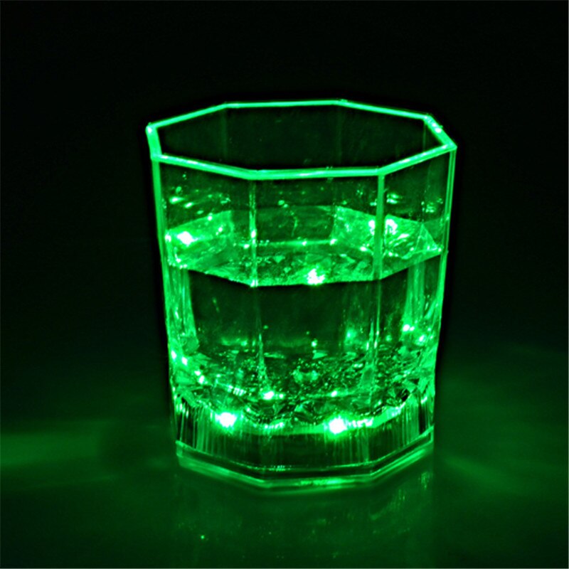 Multicolor LED Glowing Glasses Cup Flash Light Up Cups Drinking Flashing Shot Light LED Bar Night Club Party Bar: Green
