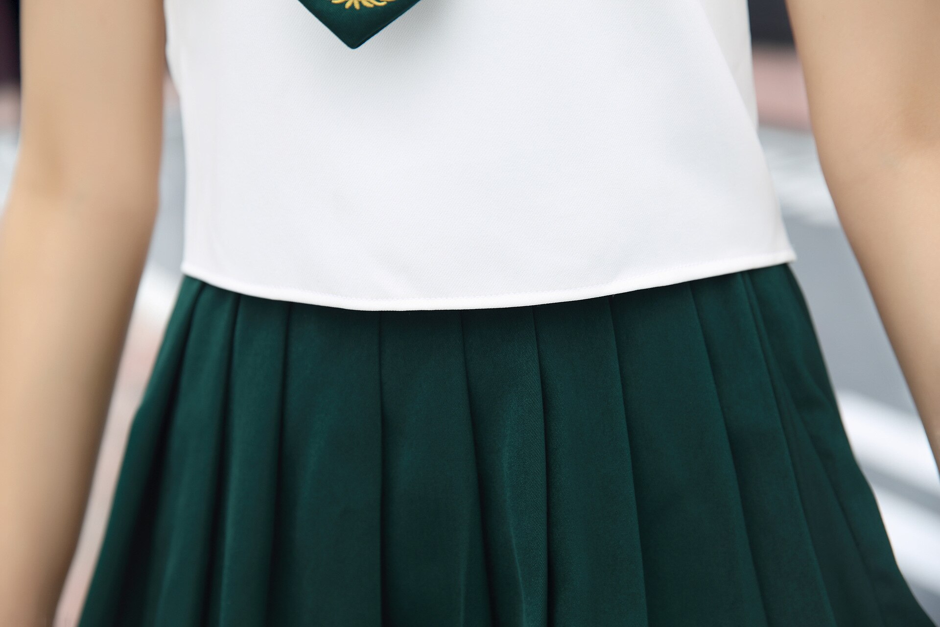 Girl Japanese Uniform Sailor School Uniform Set Plus Size XL White-Green Skirt Short Sleeve Shirt