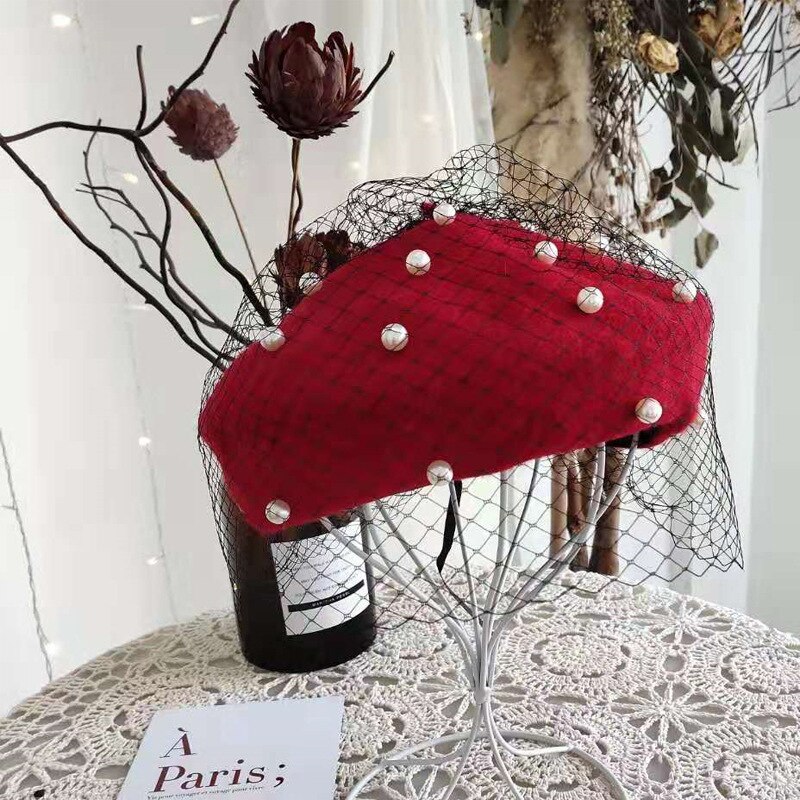 Lady Autumn Winter Berets Hat Pearl Lace Veil Painter Hat Women Sweet Vintage Berets Caps Female Bonnet Warm Walking Cap: 01