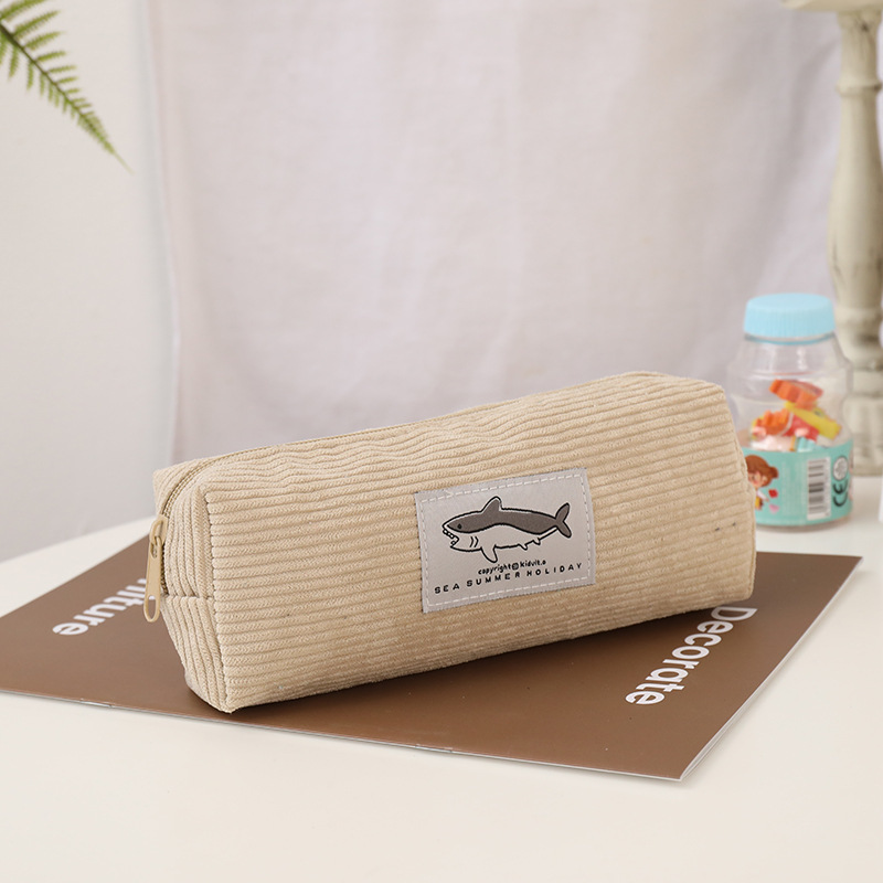 Estuche para lápices de pana bonito, estuche para bolígrafos con bordado de tiburón pequeño, para niñas y niños, suministros organizadores de papelería para escuela y oficina: Amarillo claro