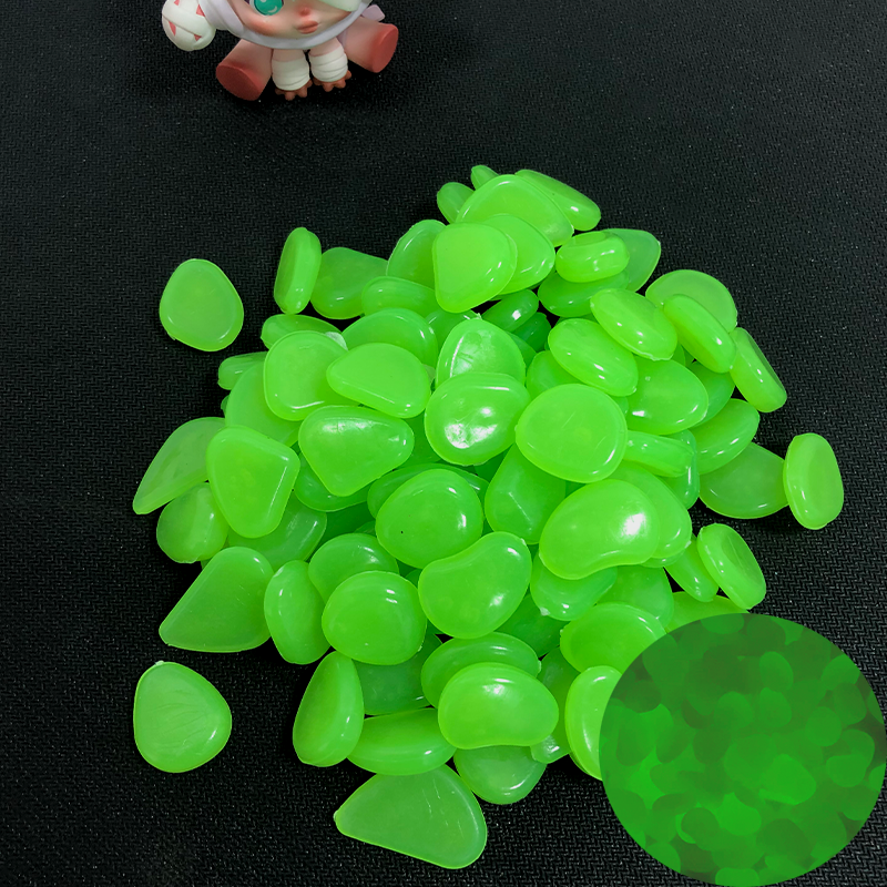 100/200 Stuks Tuin Decoratie Lichtgevende Steen Gloeit In Dark Decoratieve Steentjes Outdoor Aquarium Decoratie Pebble Aquarium: 100pcs / Light Green