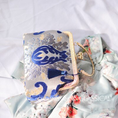 Alasir Chinese Style Jacquard Banquet Handbags Retro Women Handmade Bags Vintage Cheongsam Shoulder Bags: sapphire