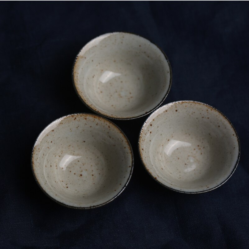 6 Stks/partij Chinese Oude Kalligrafie Aardewerk Bekers Kung Fu Thee Cup Hoed Wijn Cup Set Theewaar Thee Kom Ceremonie Antieke theekopje