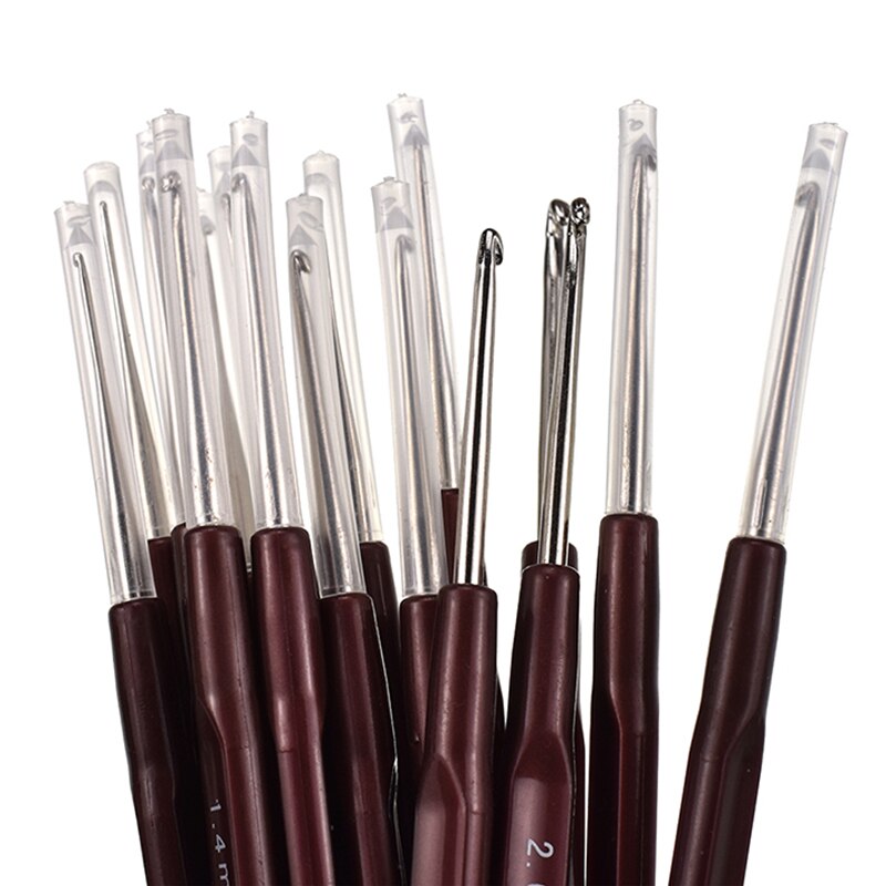 1pc Crochet Hooks with Plastic Handle Micro Crochet Needle For Knitting Lace Trim DIY Knitting Tools Supplies