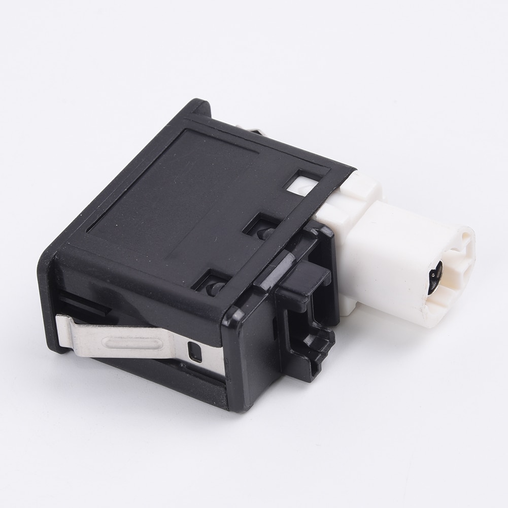 1pc Car USB AUX Input Socket Switch Replacement For BMW 5-Series E60 E61 F07 GT Auto AUX Input Socket Switch Accessories