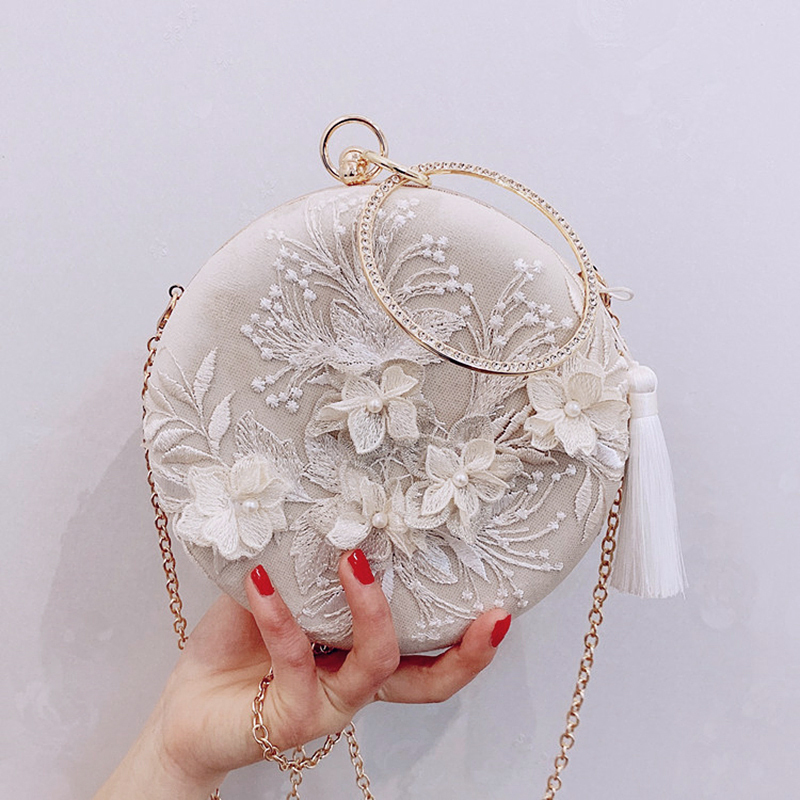 Meloke brand Women Bag Tassel Metal Small Day Clutches Lady embroidery Evening Bags Wedding Purse Female Handbag MN1351