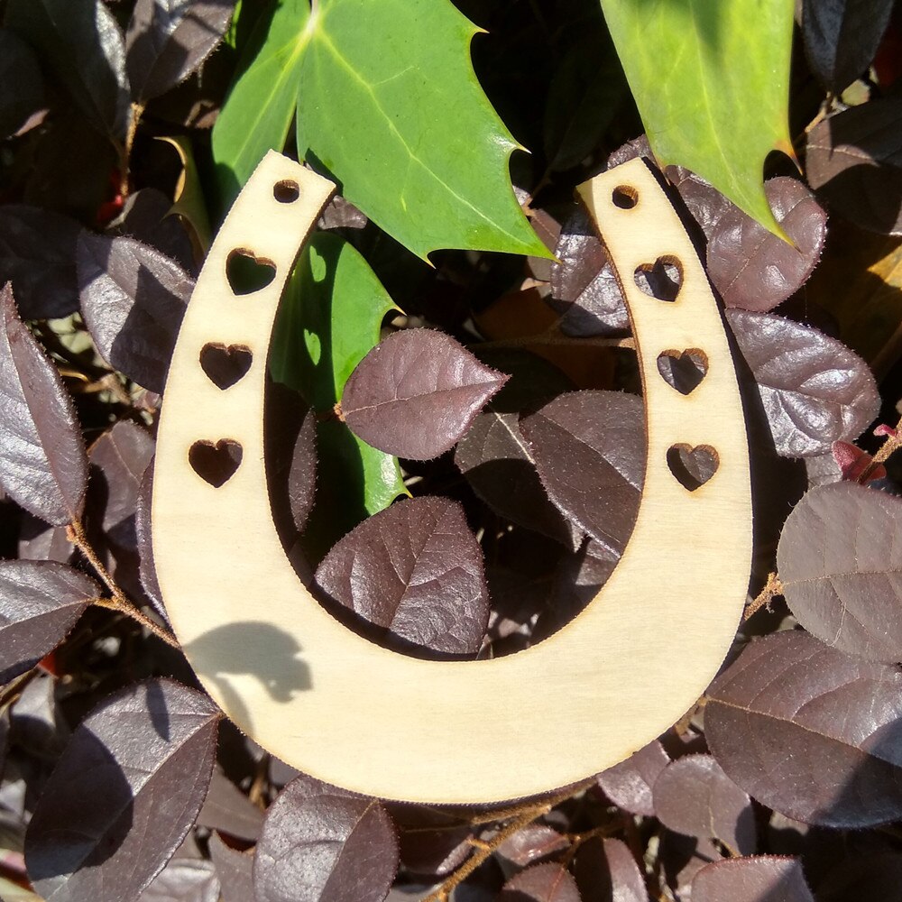 12x Wooden Unpainted Embellishment Craft Cut Horseshoes with Heart Cutout Pieces Crafting for DIY Craft Wedding Decor Accessory