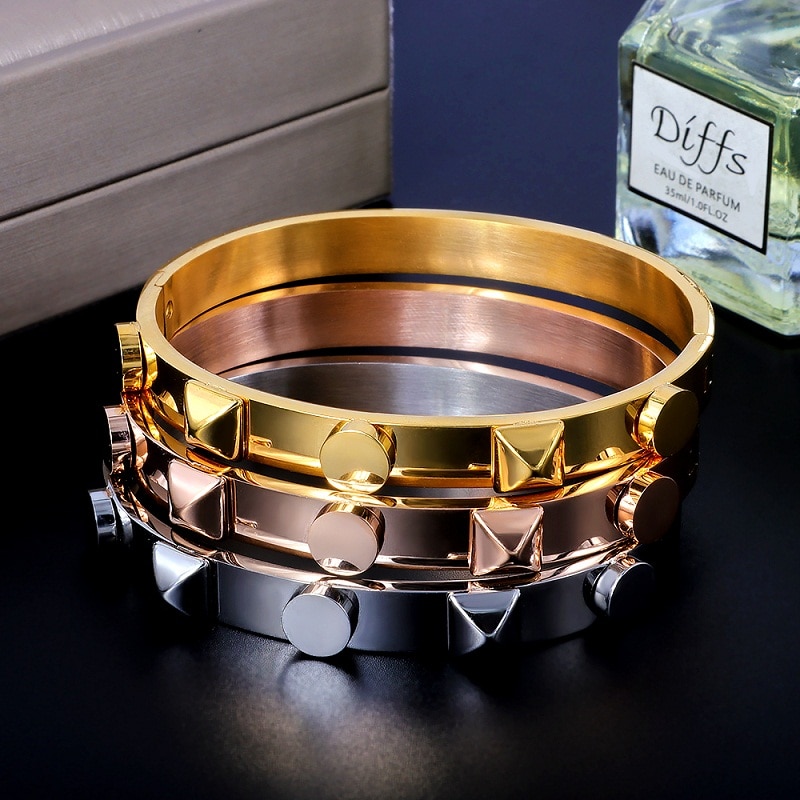 Luksus mærke rustfrit stål guld farve stor nitte armbånd armbånd til mænd kvinder bryllup fest smykker