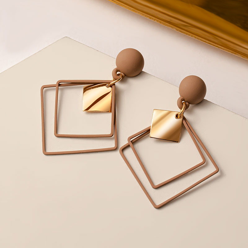Pendientes llamativos coreanos para mujer, aretes con colgantes geométricos acrílicos marrones, aretes dorados, joyería