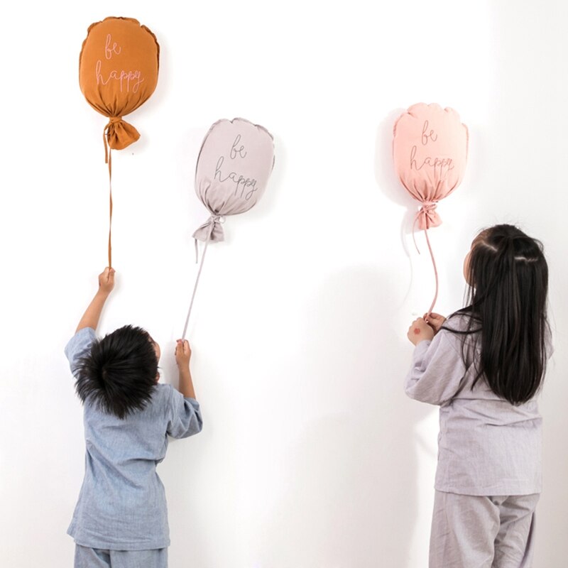 Nordic Babykamer Decoratie Cot Bumper Voor Pasgeborenen Baby Beddengoed Ballon Muur Opknoping Ornamenten Kinderkamer Decor Pluche Pop