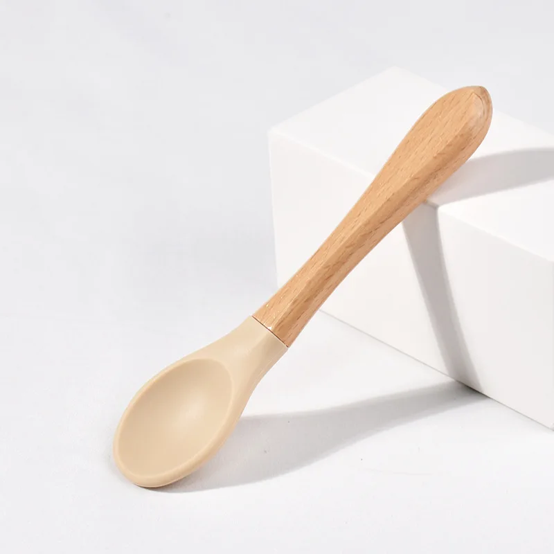 Lusikat vauvan ruokintalusikkahaarukka puinen kahva lusikkahaarukkasetti pehmeä silikonikärkinen lusikkahaarukka bpa-vapaa elintarvikelaatuinen vauva taaperoille: Ruskea