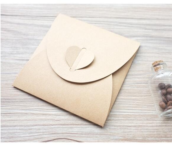 5pcs/lot Vintage CD Optical Disc Envelope Kraft Paper CD Bag DIY Envelope Wedding: Heart