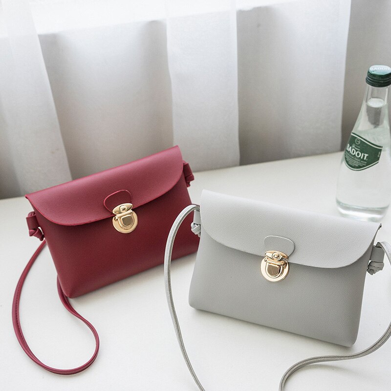 Kleine damen-umhängetasche, damentasche bekannter marken, robustes design, verschluss, schultertasche, crossbody-tasche, handytasche, strandtasche