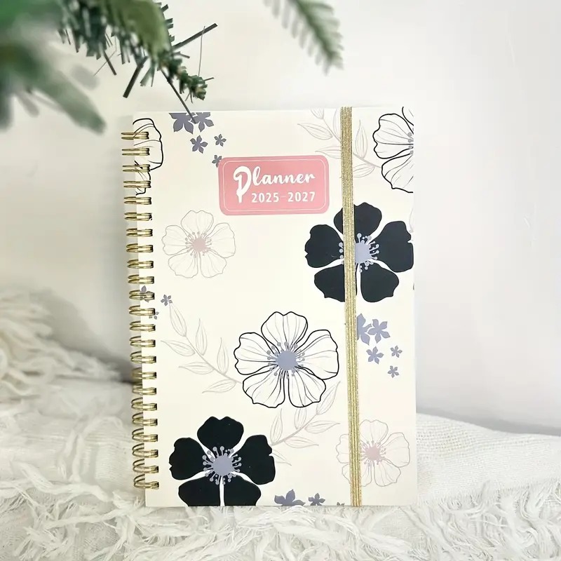 3- års månedlig planlegger, jan - des, månedlig planlegger/kalender  , 36- måneders kalender, jul: Lavendel / A3