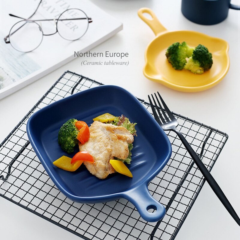 Matte Ceramic Baking Dish Round Plate Pasta Lasagna Pan with Single Handle Fruit Salad Dinner Plate Nordic Baking Dish Tray