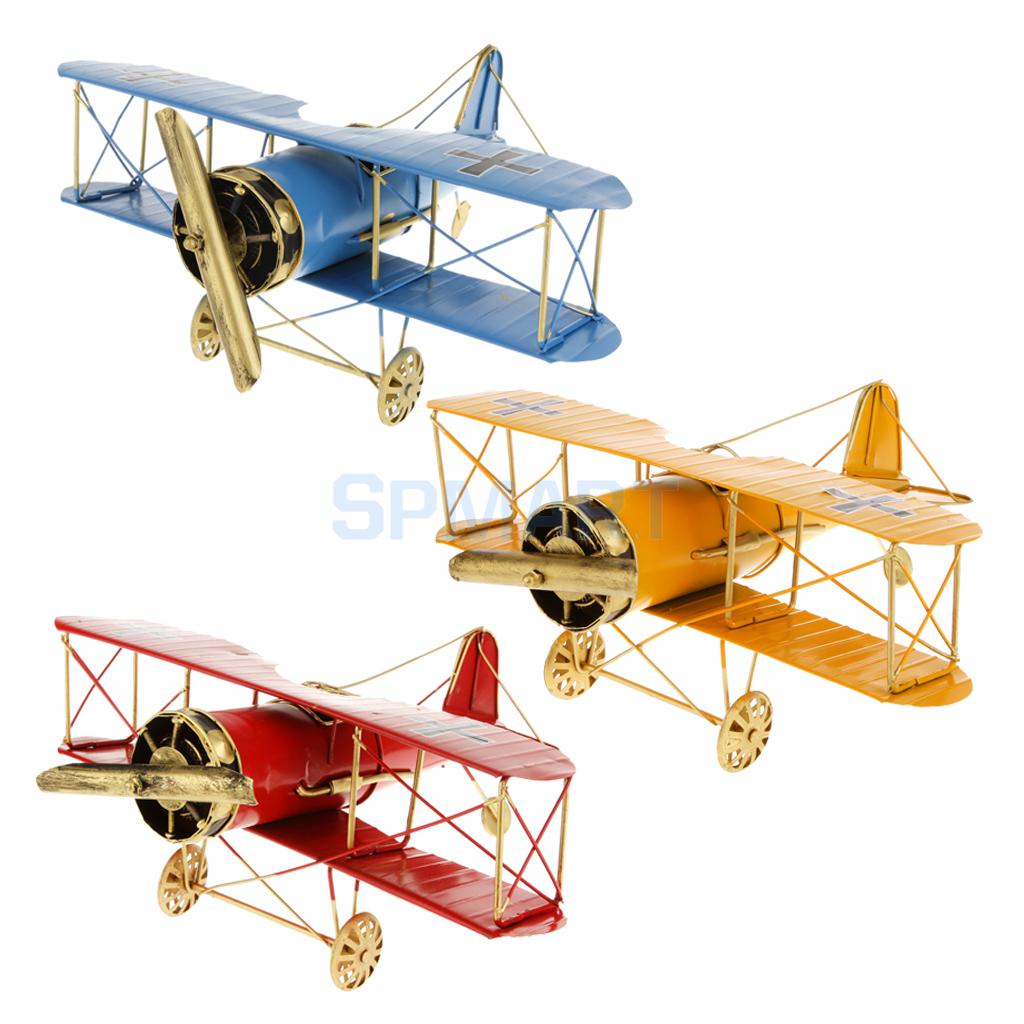 Avion en fer forgé Modèle d'avion rétro Artisanat biplan vintage délicat pour la décoration de
