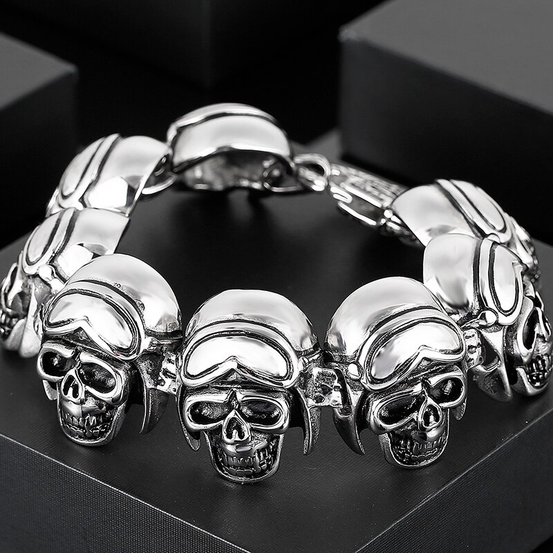 Punk Felsen Totenkopf Armbinde Herren - Titan Stahl Skelett Armreif - Radfahrer Kette Schmuck