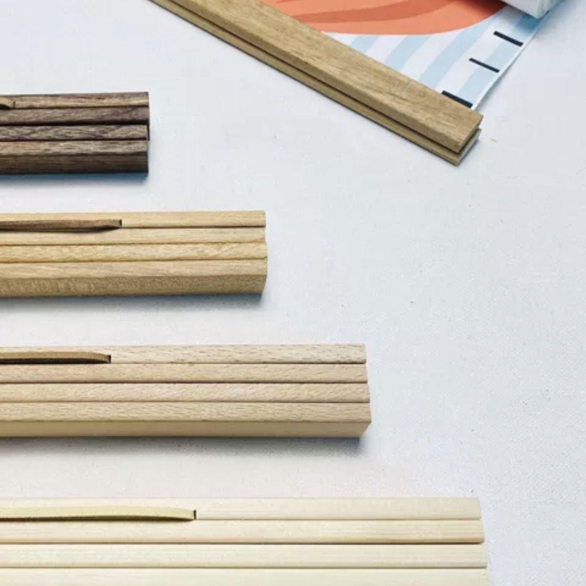 Magnetyczna ramka robić malowania z drewna sosnowego z drewna tekowego Ramka na zdjęcia robić malowania na płótnie Ramka na plakat Ramka na płótno Wieszak na płótno Nie obejmuje płótna