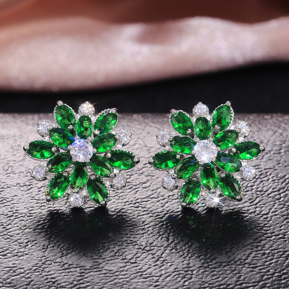 Huitan Gorgeous Big Flower Stud Earring for Women Wedding Engage Dance Party Noble Brilliant Zircon Stone Earrings: E376