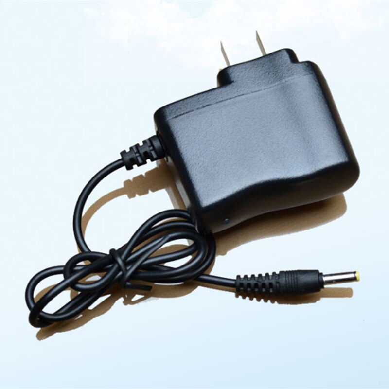 High LED flashlight 18650 Battery Charger LED headlight Direct charge EU USA Plug zk50