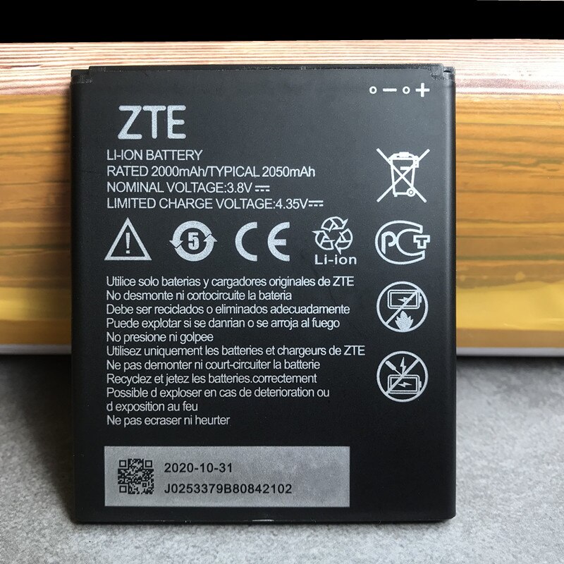 Originele 2050Mah Batterij Zte Li3820T43P4h695945 Voor Zte Blade L8 Smart Mobiele Telefoon Batterijen