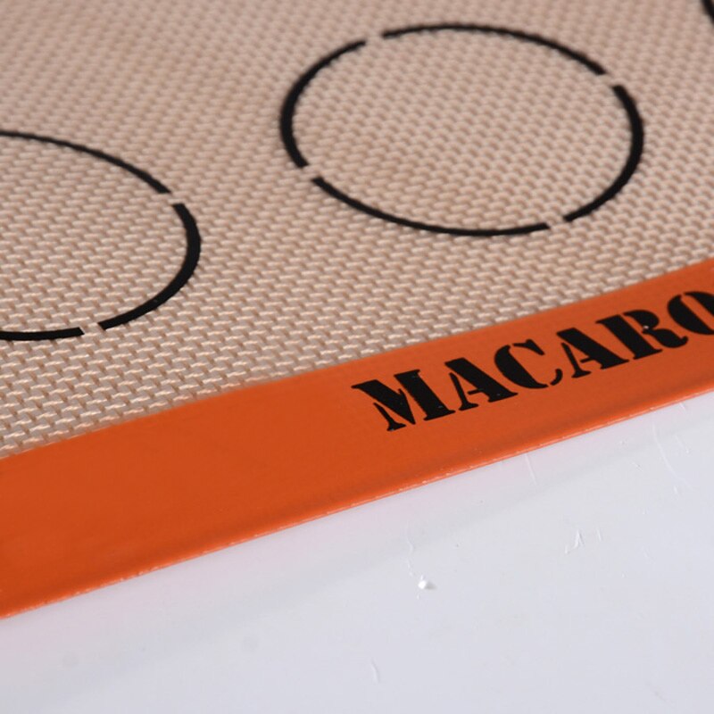 Sweet Macaron Pattern Print Floor Mat