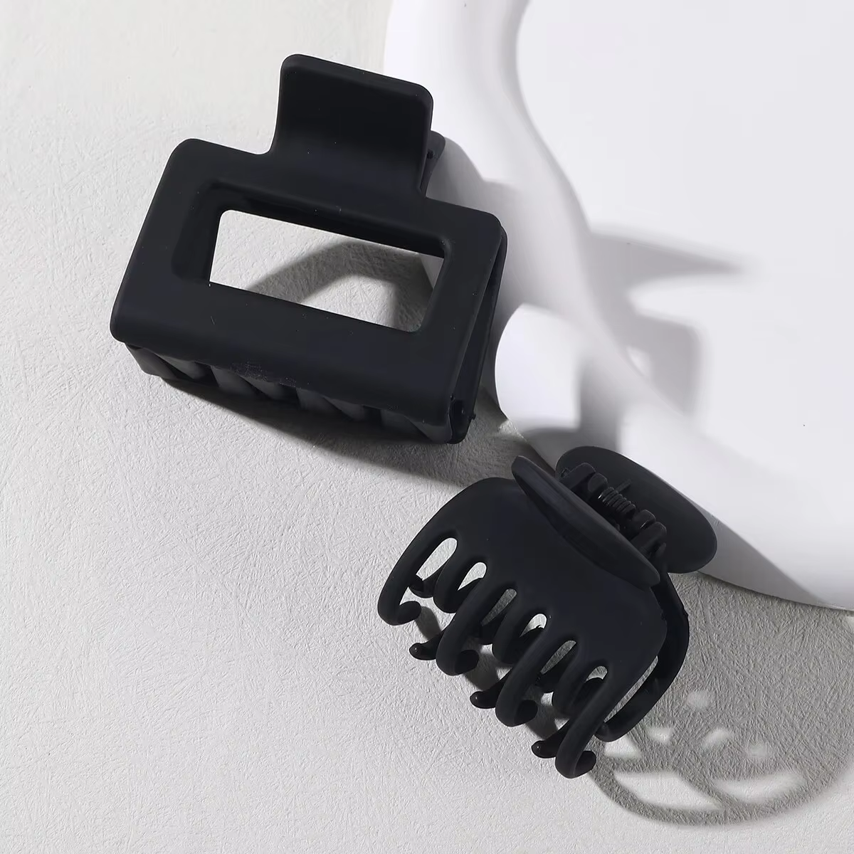2/8 Uds. Pinzas pequeñas para el pelo para mujer, Mini horquillas de cangrejo, dientes cuadrados mate de doble fila, pinzas medianas para el cabello, accesorios para el cabello: Verde
