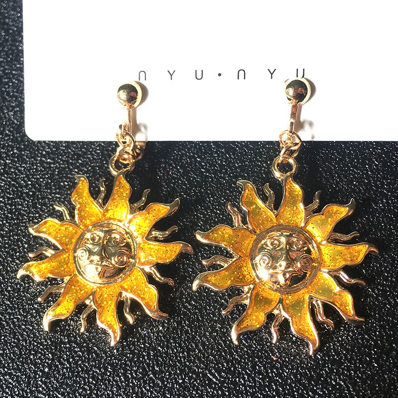 Sun God Earrings No Hole Ear Clips Gold-color Sun Clip On Earring Without Piercing Minimalist Earrings Jewelry CE502