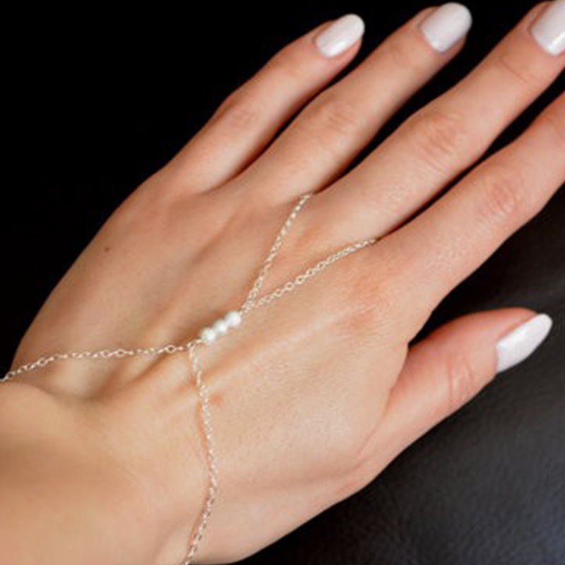 Punk-Kette Armband mit Perlen-Harness & Sklavenring - Boho Metall Hand Schmuck für Damen - Vergoldet/Versilbert