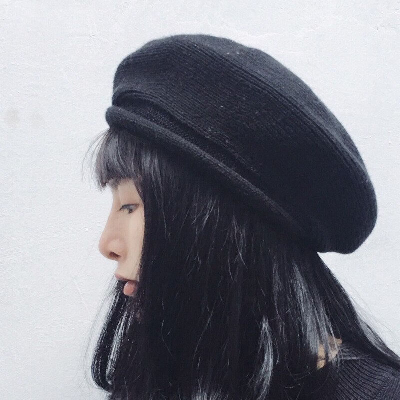 [eam] forår sommer ensfarvet rund kuppel temperament tyk varm strikhue kvinder tidevand all-match  oa713