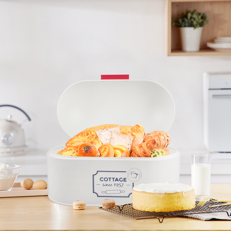 European-style Large-capacity Dustproof Bread Box Kitchen Baking Bread Food Tool Storage Box Home Iron Storage Box