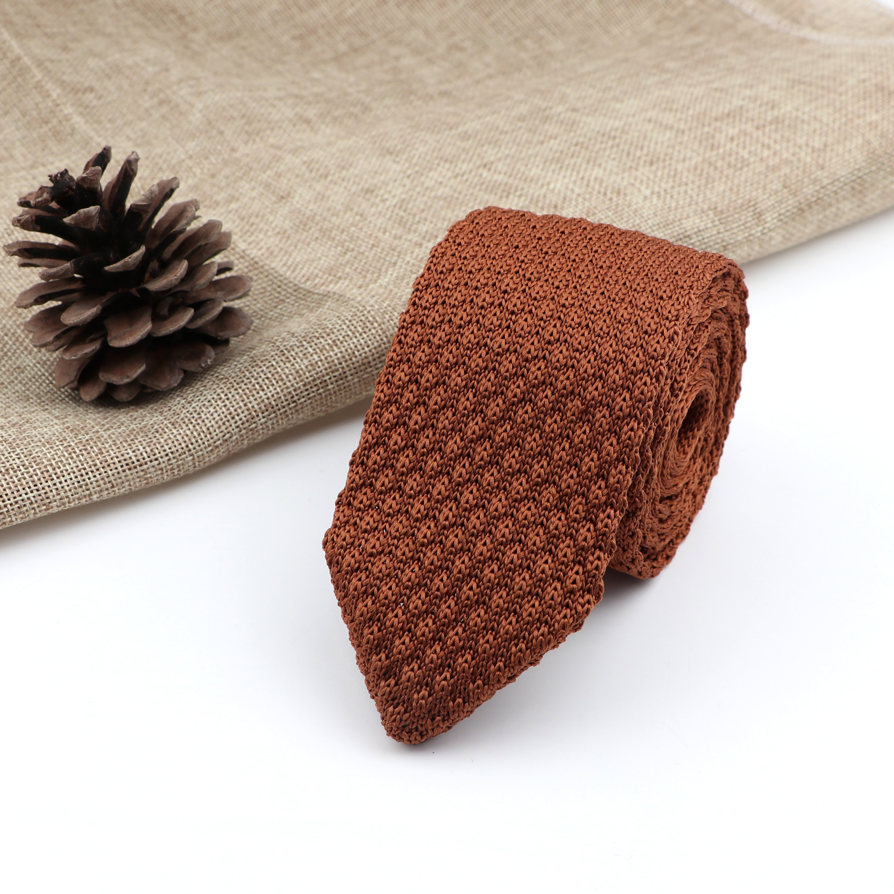 Corbata de punto para hombre, corbatas finas de tejido liso y colorido, estilo clásico, a la , para ocio