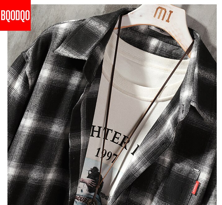 Fleece casual skjorta män vinter svart rutig streetwear hip hop långärmade herrskjortor höst preppy sammet oversized cargo toppar