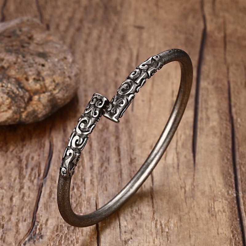 Classic Punk Hoop grabado Rune Curse Journey To The West pulseras de apertura para hombre: Silver
