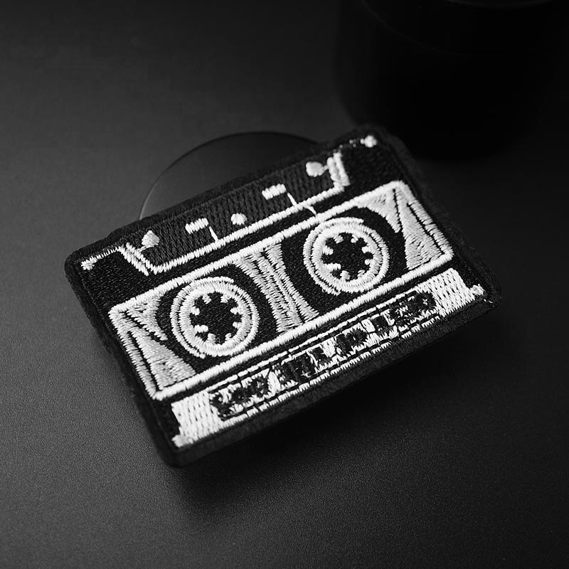 Cassette (Size: 5.0X7.2 cm) DIY Doek Badges Patch Geborduurde Applique Naaien Kleding Stickers Kleding Accessoires