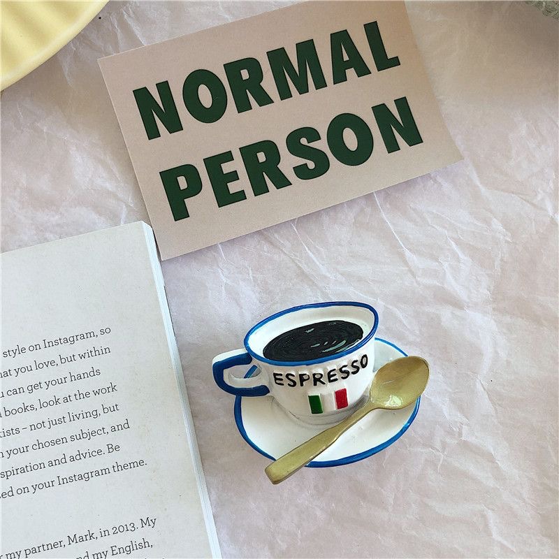 Cartoon Leuke Koelkastmagneet Hars Driedimensionale Creatieve Gesimuleerde Voedsel Brood Magnetische Stickers Home Decor Accessoires: YELLOW