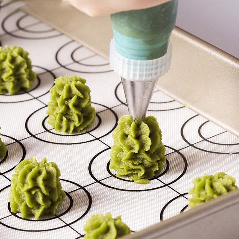 108pcs/set Cake Decorating Tools Cupcake Decorating Kit Baking Supplies Rotating Turntable Stand Piping Bags Pastry Baking Tool