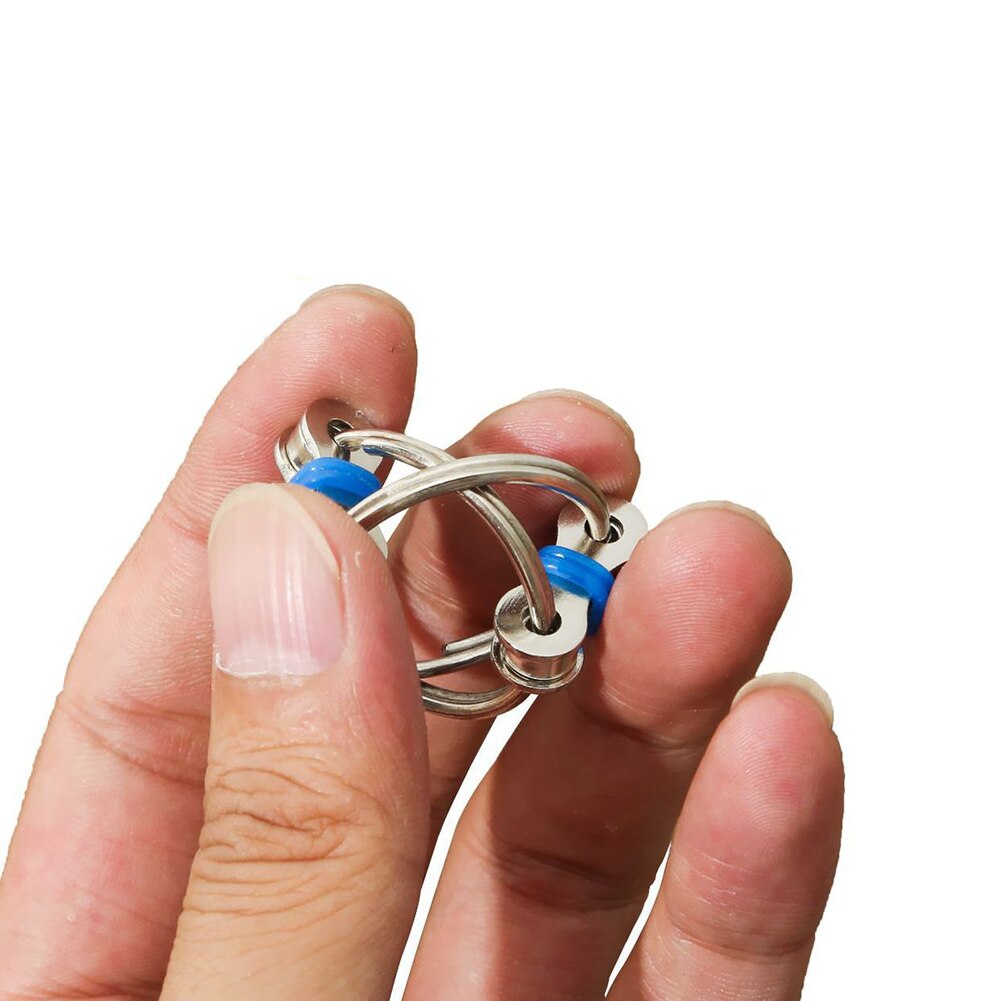 Metalen Puzzel Sleutelhanger Decompressie Bike Chain Fidget Vinger Spinner Zintuiglijke Speelgoed Geven Kinderen Beste Verlichting Speelgoed