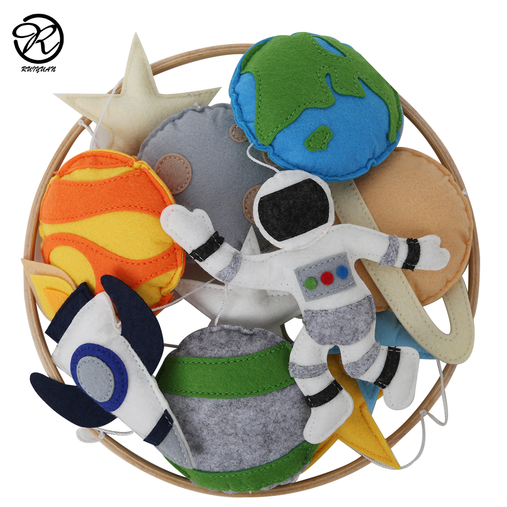 Space Nursery Mobile Solar System Baby Crib Mobile Astronaut felt Ceiling Hanging Spaceship Baby Shower