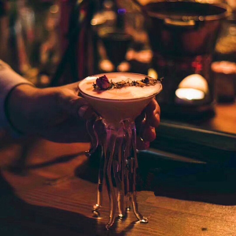 Manet martini glas havstema bläckfisk bar mixolog tiki cocktail bägare speciella drycker vin kopp champagne coupe