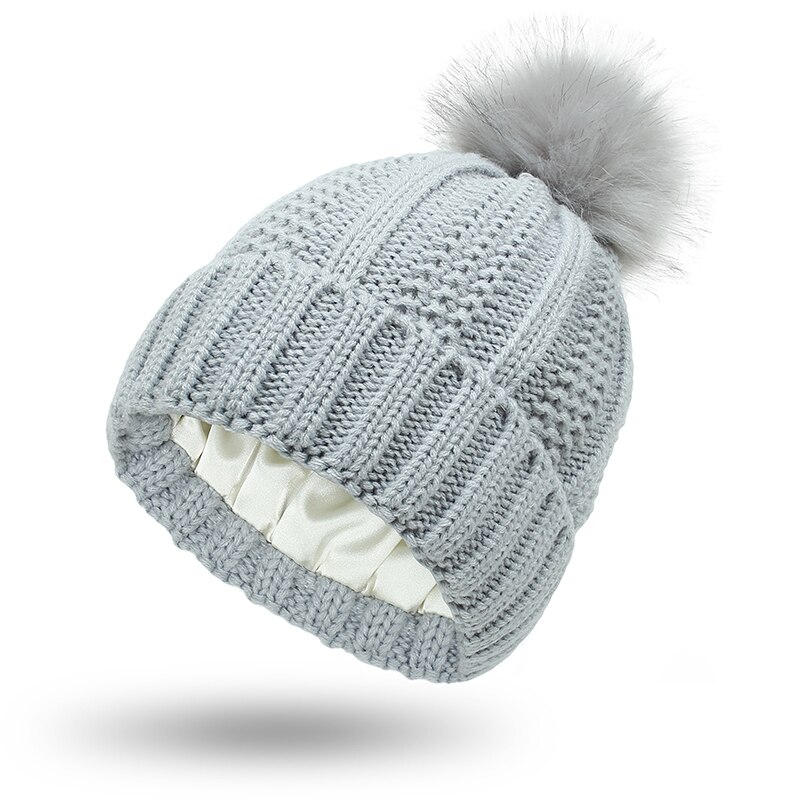Winter Stricken Woolen Beanie Hüte für Frauen Silk Satin Gefüttert Chunky Kappe Weiche Stretch Kabel Stricken Warme Alle-spiel slouchy Sport Hut: B-light grey