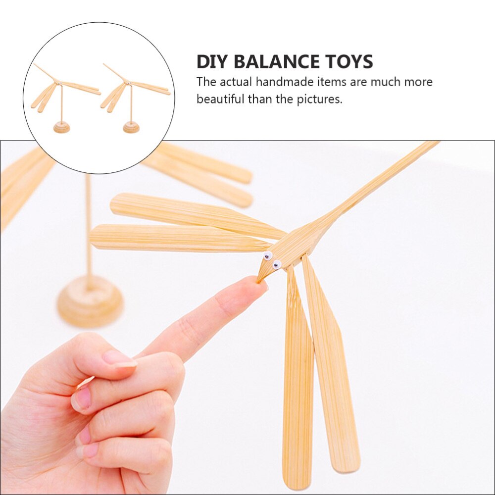 2pcs Bamboo Dragonfly Toys Balance Educational Prop (Wood Color)