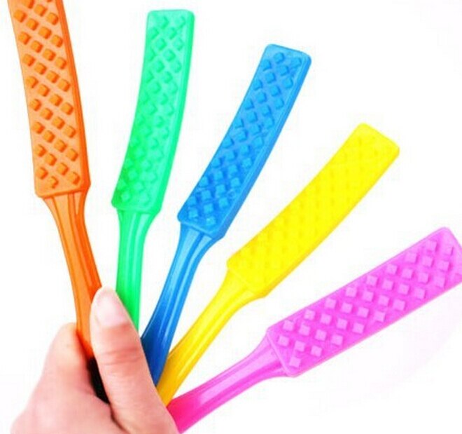 Fischhaut kratzen Fisch Skala Pinsel Reiben Schnelle Entfernen Küche Werkzeug Spielereien ss897